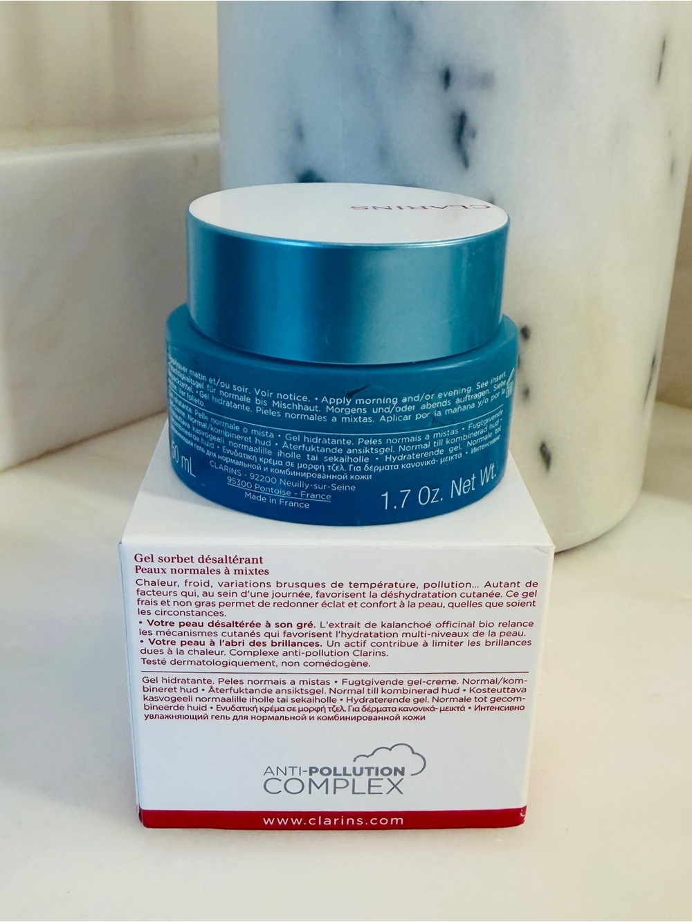 Clarins Hydra-Essentiel Cooling Gel Moisturizer - Normal to Comb Skin 1.7oz NIB - Picture 2 of 2